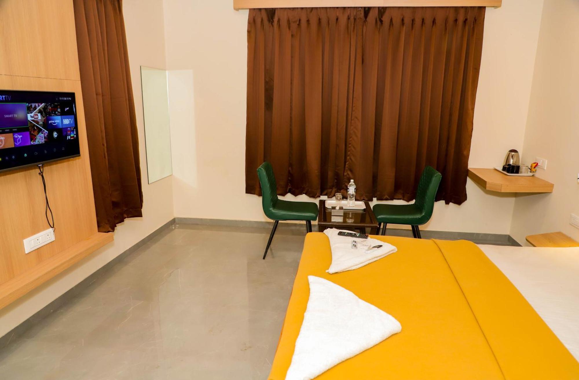 Hotel Arc Palace Bhiwandi Exterior photo