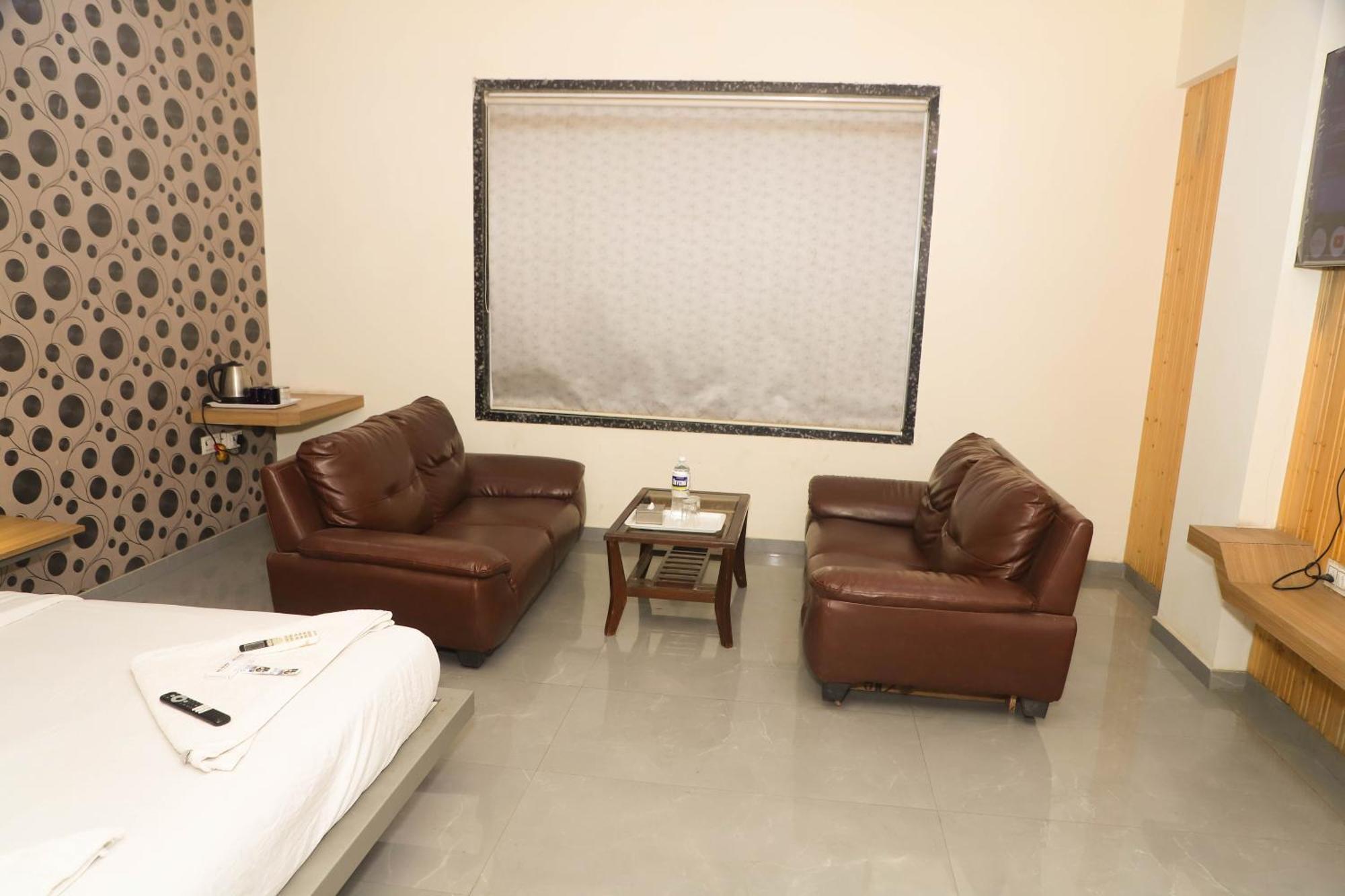 Hotel Arc Palace Bhiwandi Exterior photo