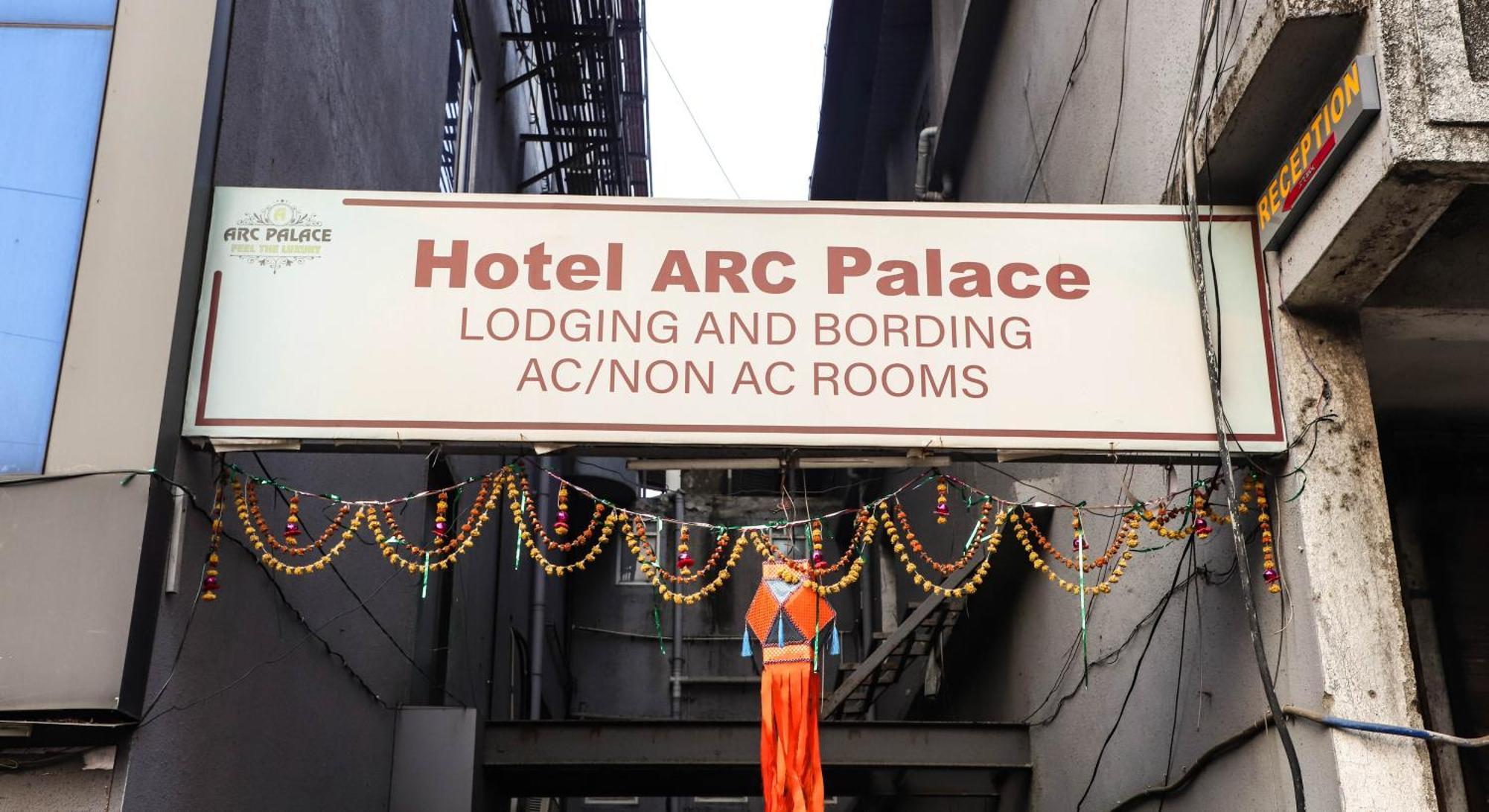 Hotel Arc Palace Bhiwandi Exterior photo