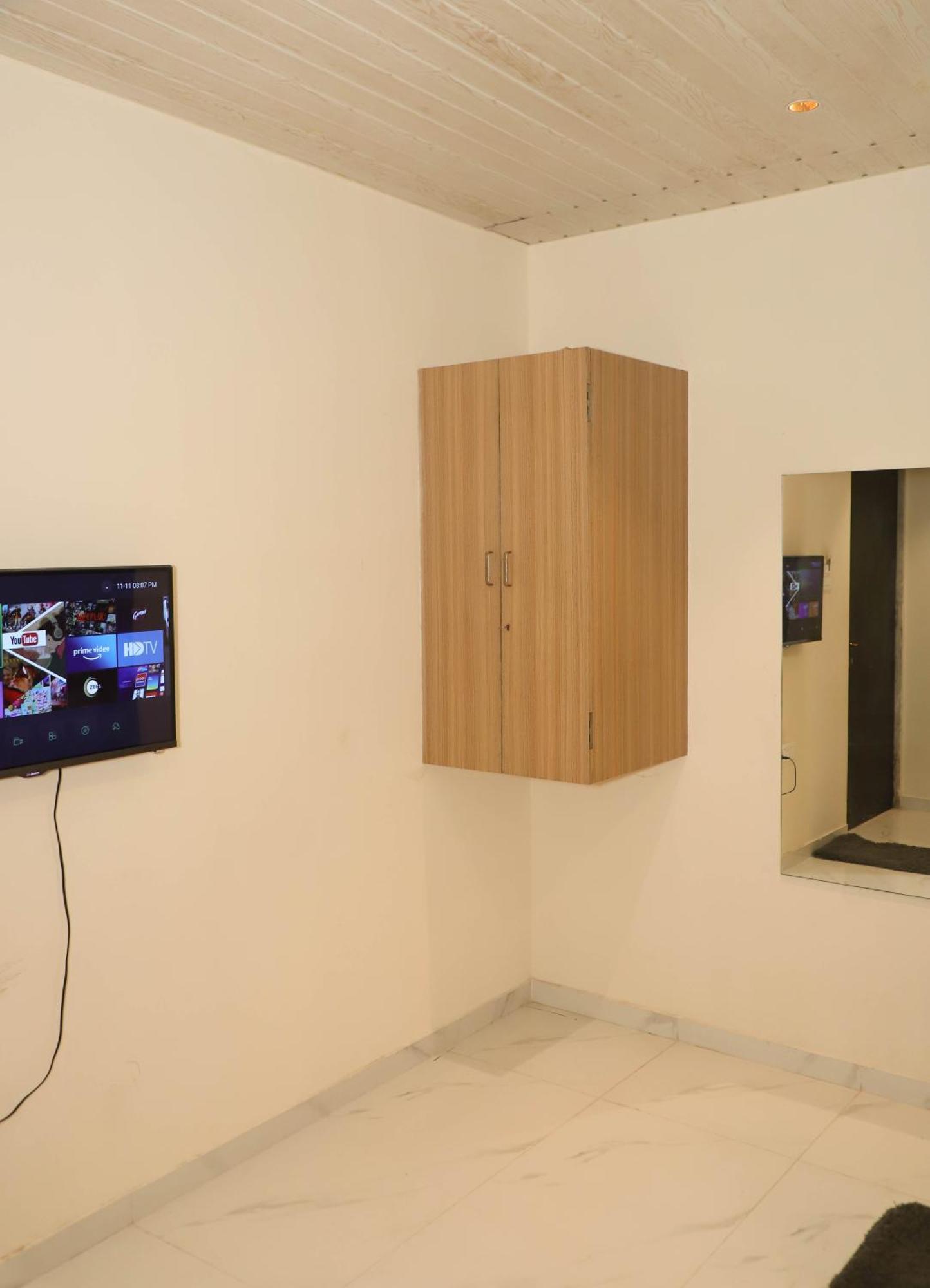 Hotel Arc Palace Bhiwandi Exterior photo