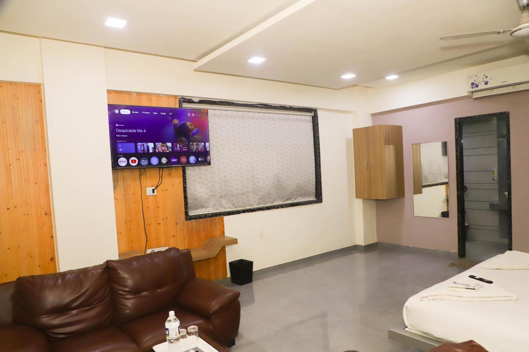 Hotel Arc Palace Bhiwandi Exterior photo